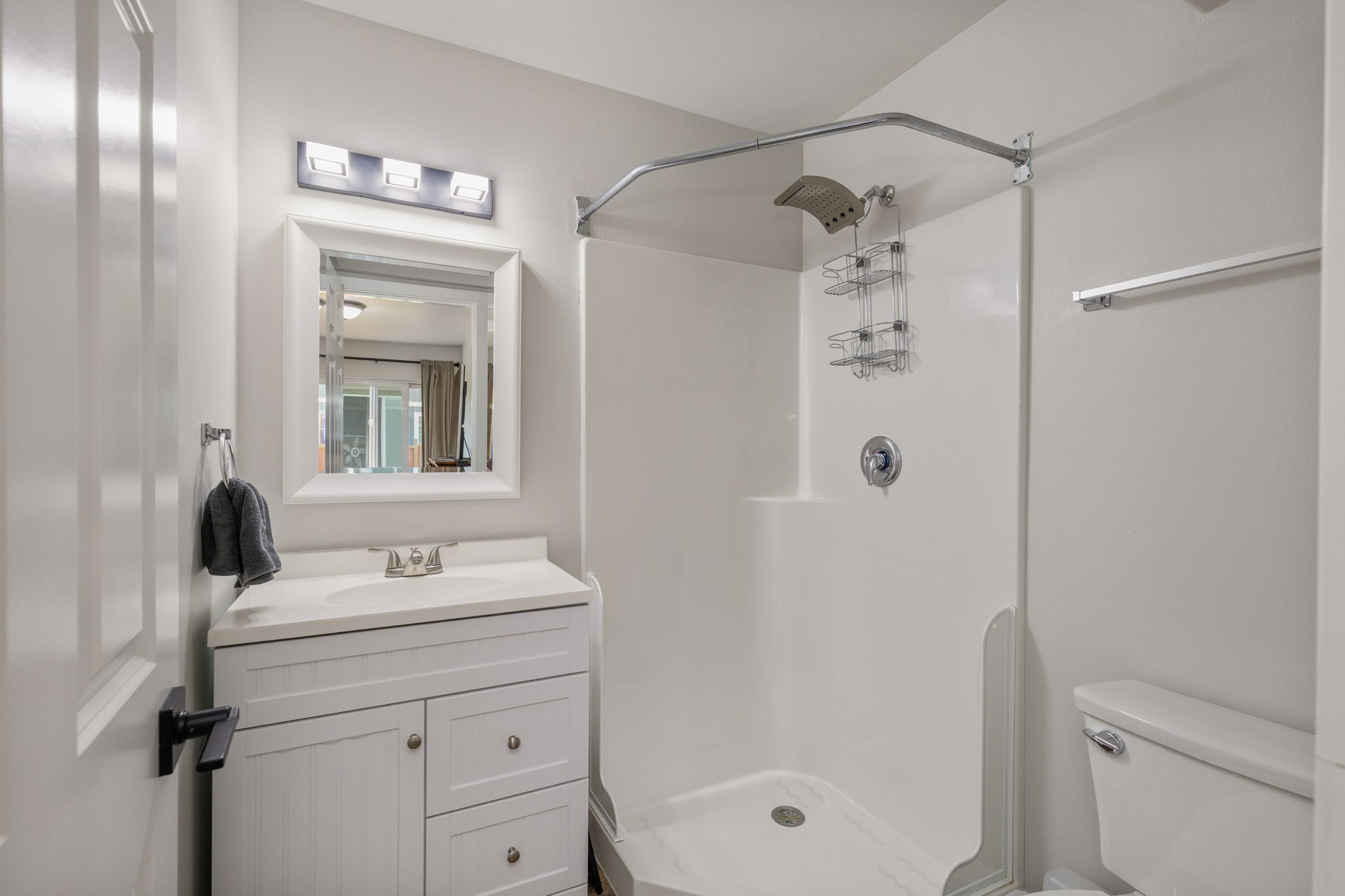 3/4 Guest Bath.