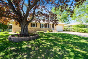  2258 Thorndale Ave, New Brighton, MN 55112, US Photo 0