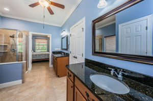 Master Bathroom1c