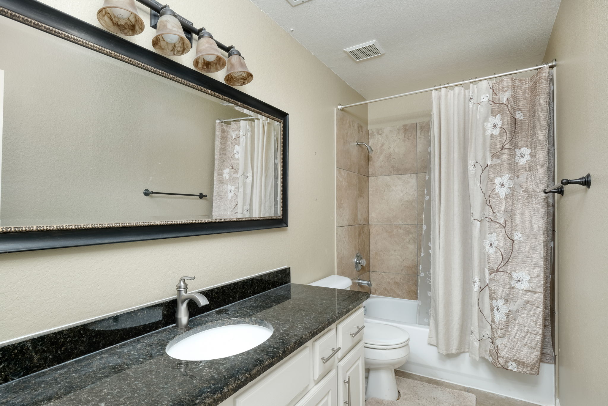 Upstairs Hall Bathroom