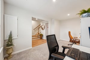 Center Dr-S0204-018.jpg