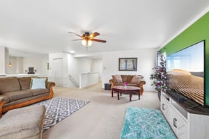 Elaine Court-S2907-045.jpg