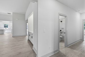  Photo 39