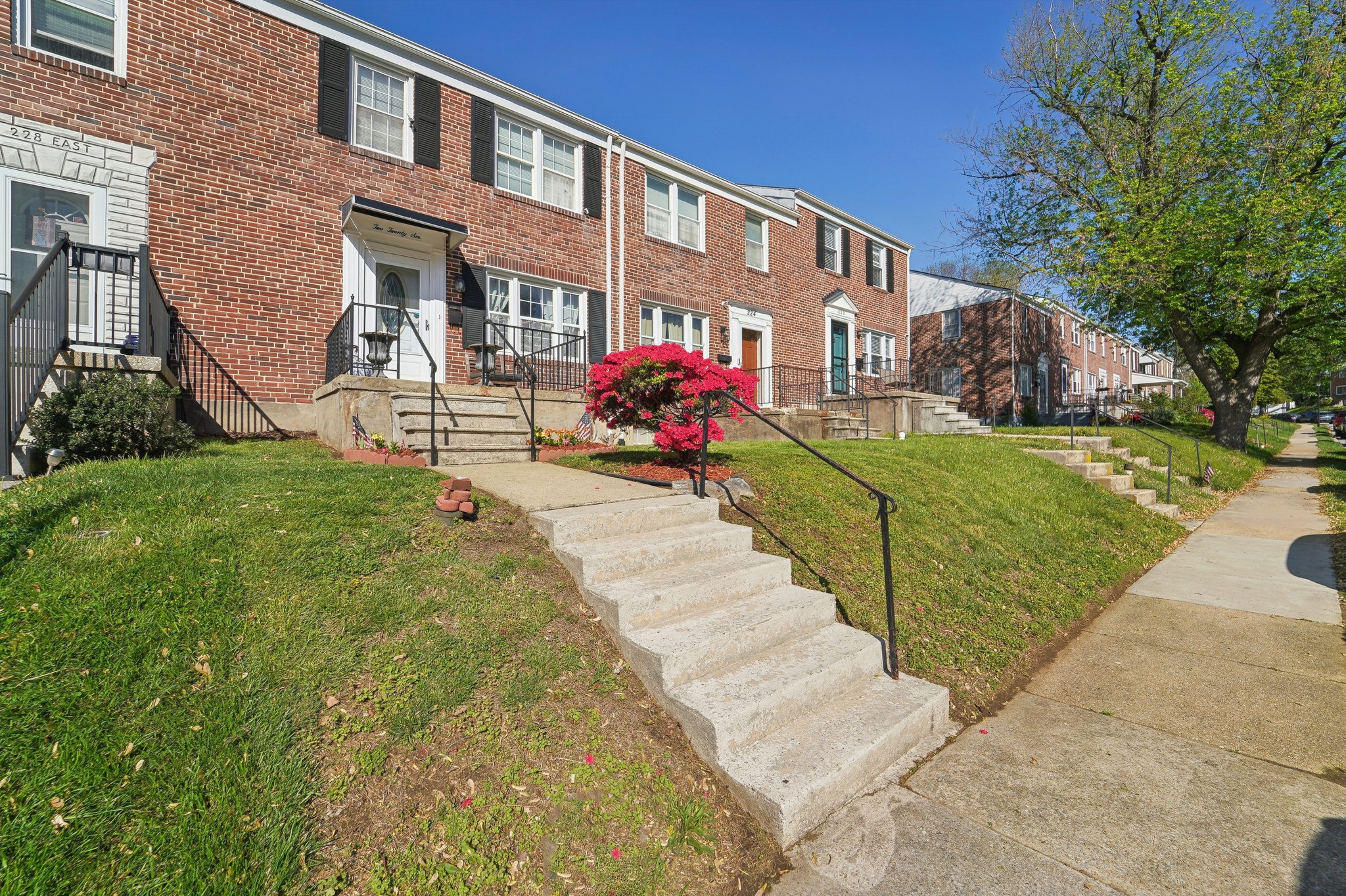 Medwick Garth E-2804-005.jpg