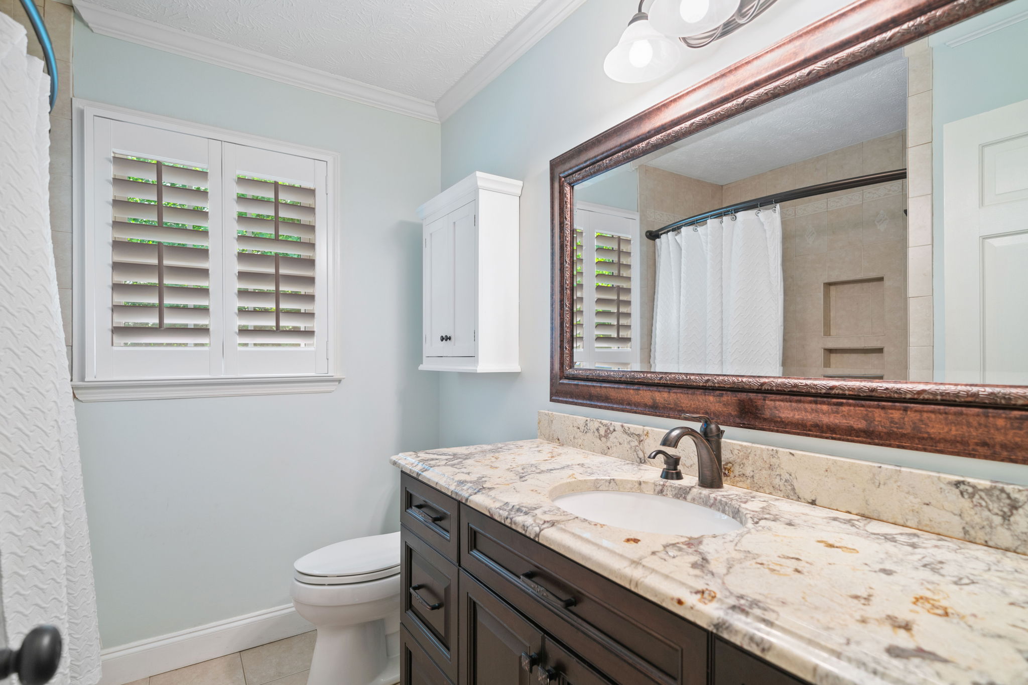 Upstairs Updated Hall Bath