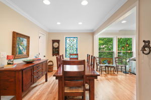 Dining Area in kitchen/sunroom area