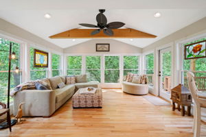 AMAZING Sunroom