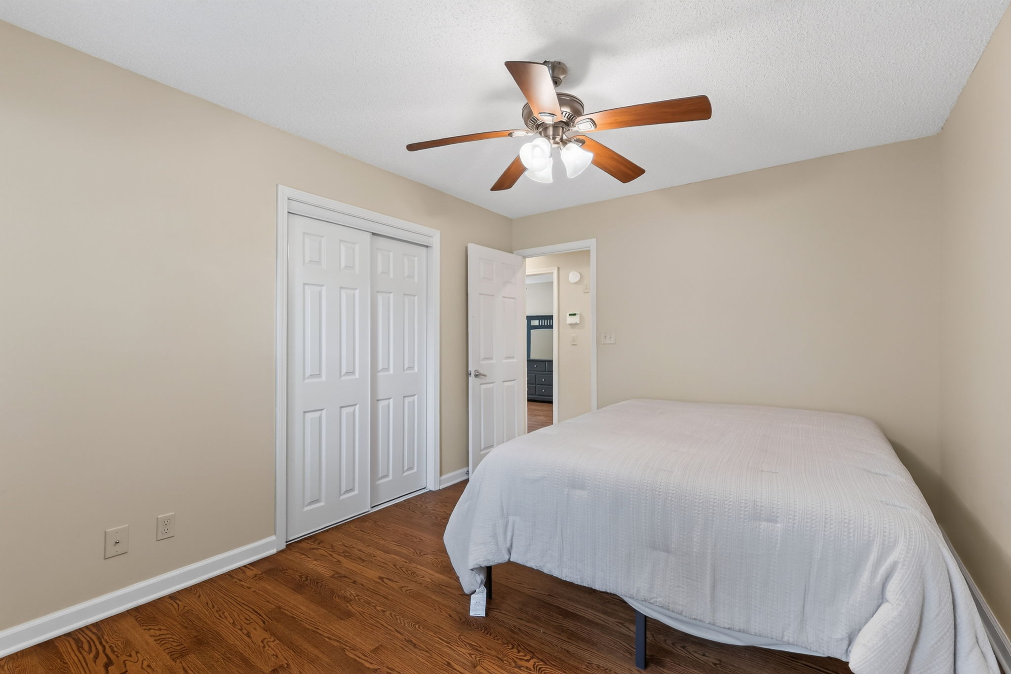 226 NW 43 St-030