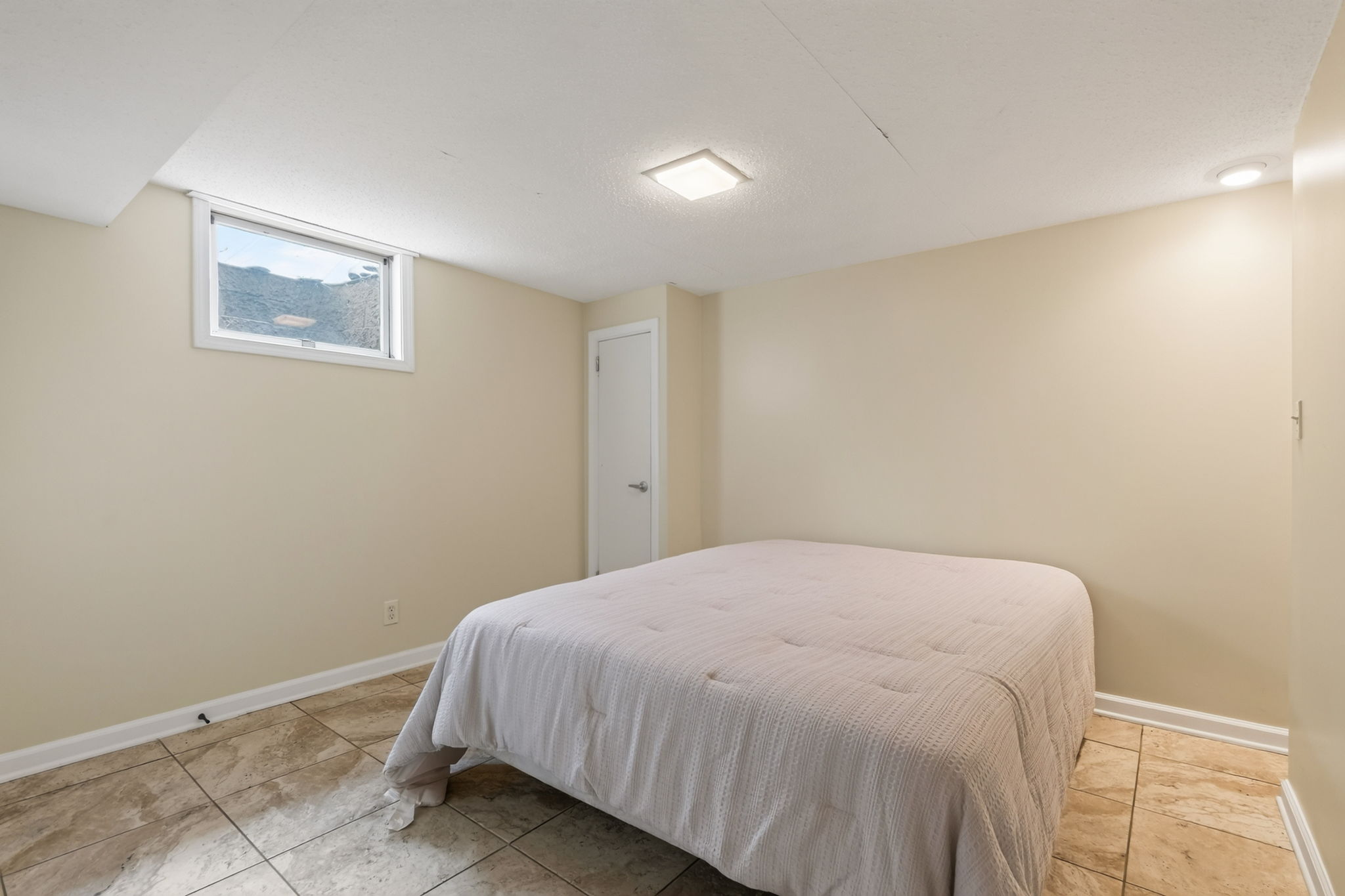 226 NW 43 St-040