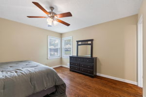 226 NW 43 St-024