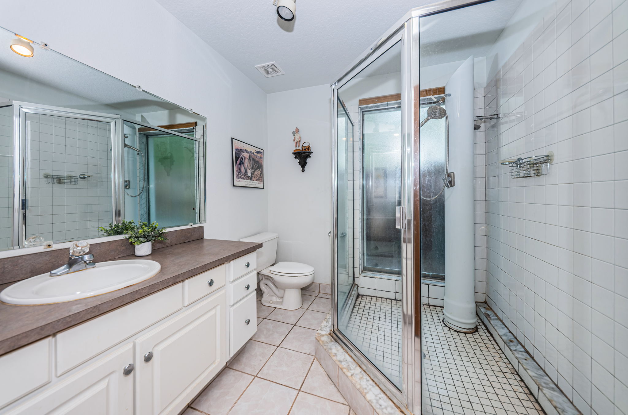 Bathroom2