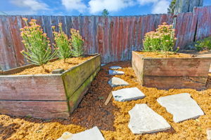 061_226 Thrift St  San
