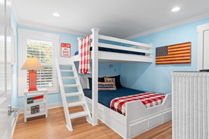 Bedroom 5 w/ Custom Full over Queen Bunk