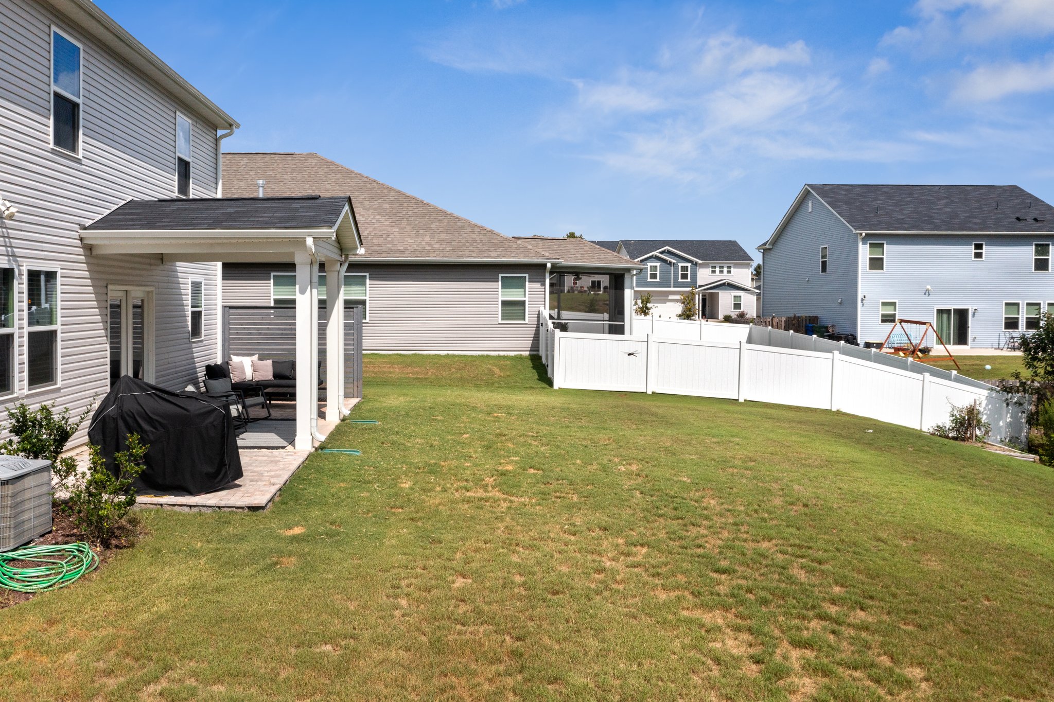 226 Willow Grove Ln, Fuquay-Varina, NC 27526, USA Photo 32