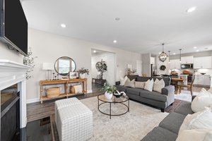 226 Willow Grove Ln, Fuquay-Varina, NC 27526, USA Photo 4
