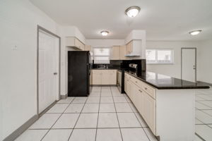 7265 NW 54th Ct, Lauderhill, FL 33319, USA Photo 10