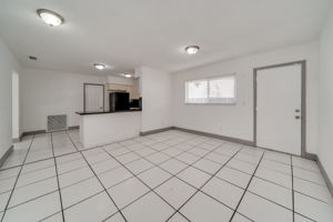 7265 NW 54th Ct, Lauderhill, FL 33319, USA Photo 15
