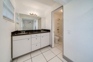 7265 NW 54th Ct, Lauderhill, FL 33319, USA Photo 21