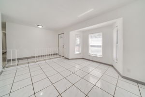 7265 NW 54th Ct, Lauderhill, FL 33319, USA Photo 7