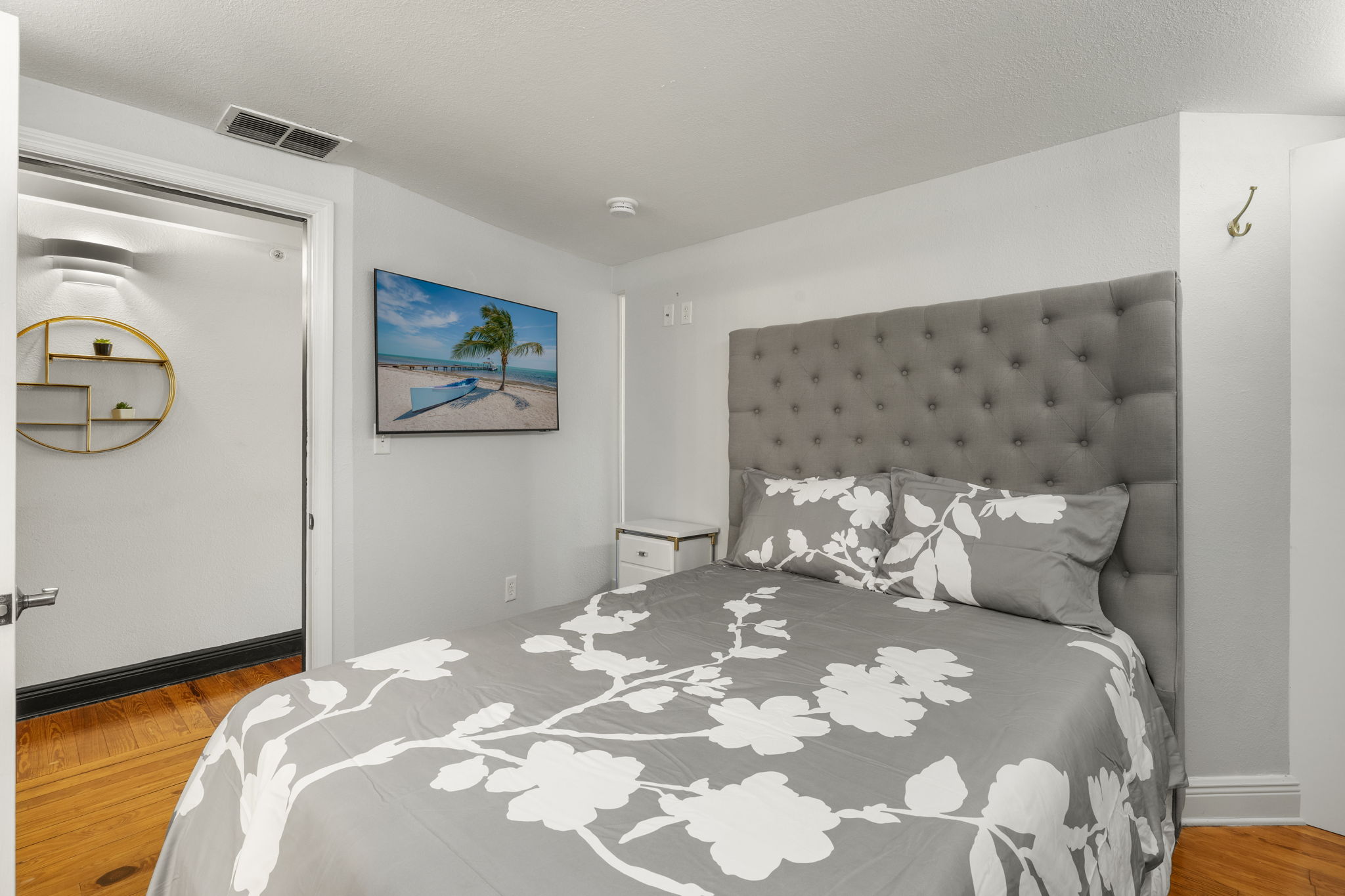 Guest Bedroom 3 of 3