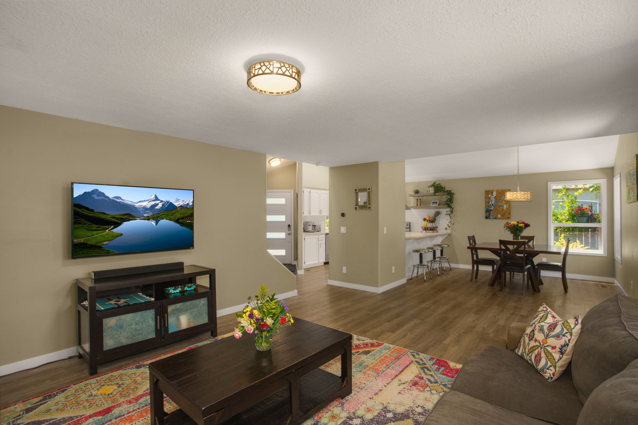 Foyer/Dining/Living Room