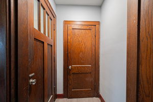 2263-2265 Leonard Ave-8