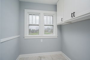 2263-2265 Leonard Ave-13