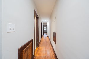 2263-2265 Leonard Ave-18