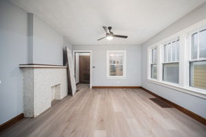 2263-2265 Leonard Ave-29