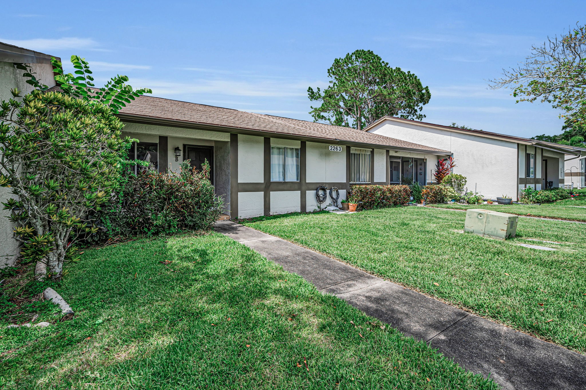 Front Exterior3