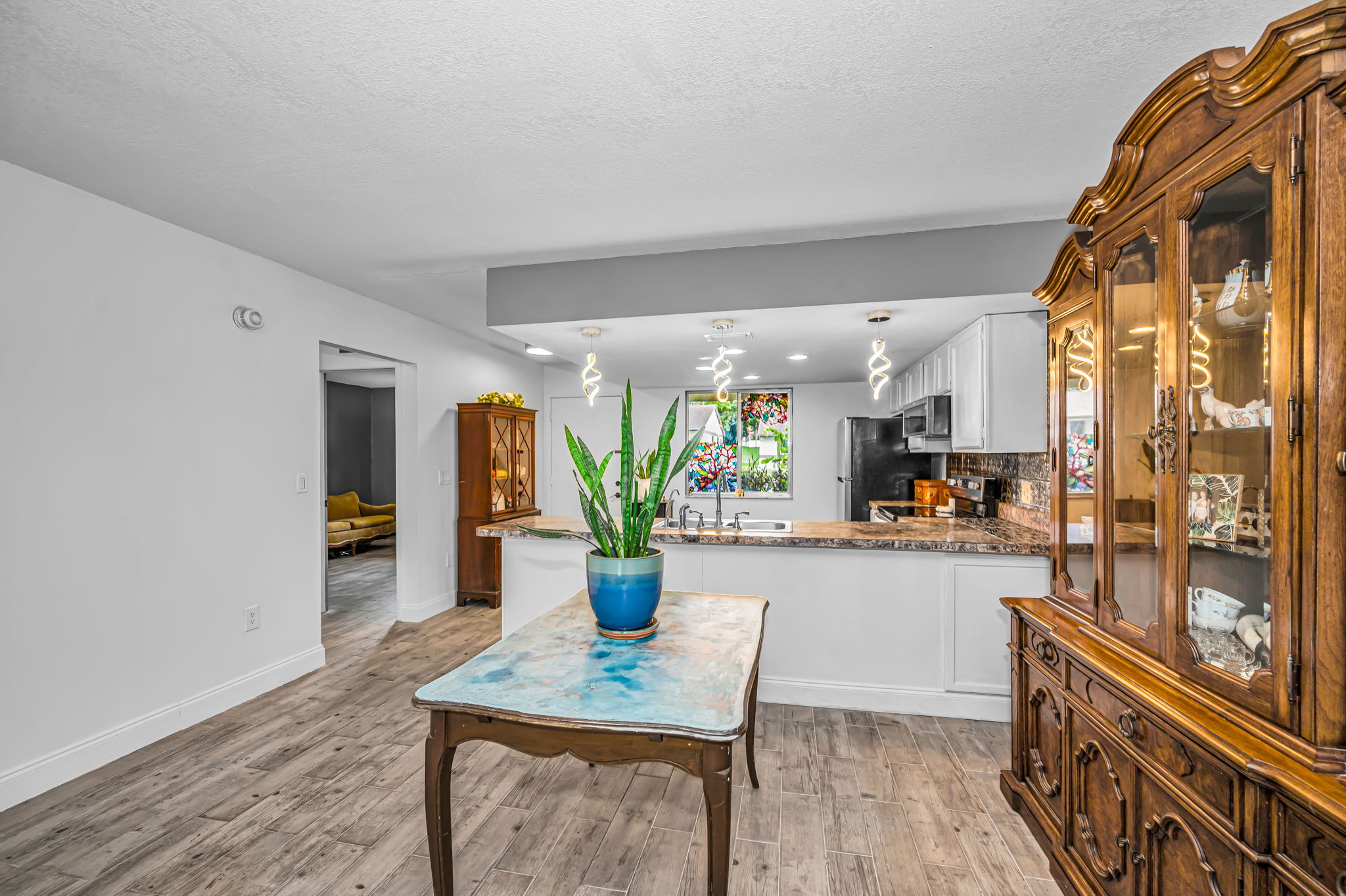 Dining Room2