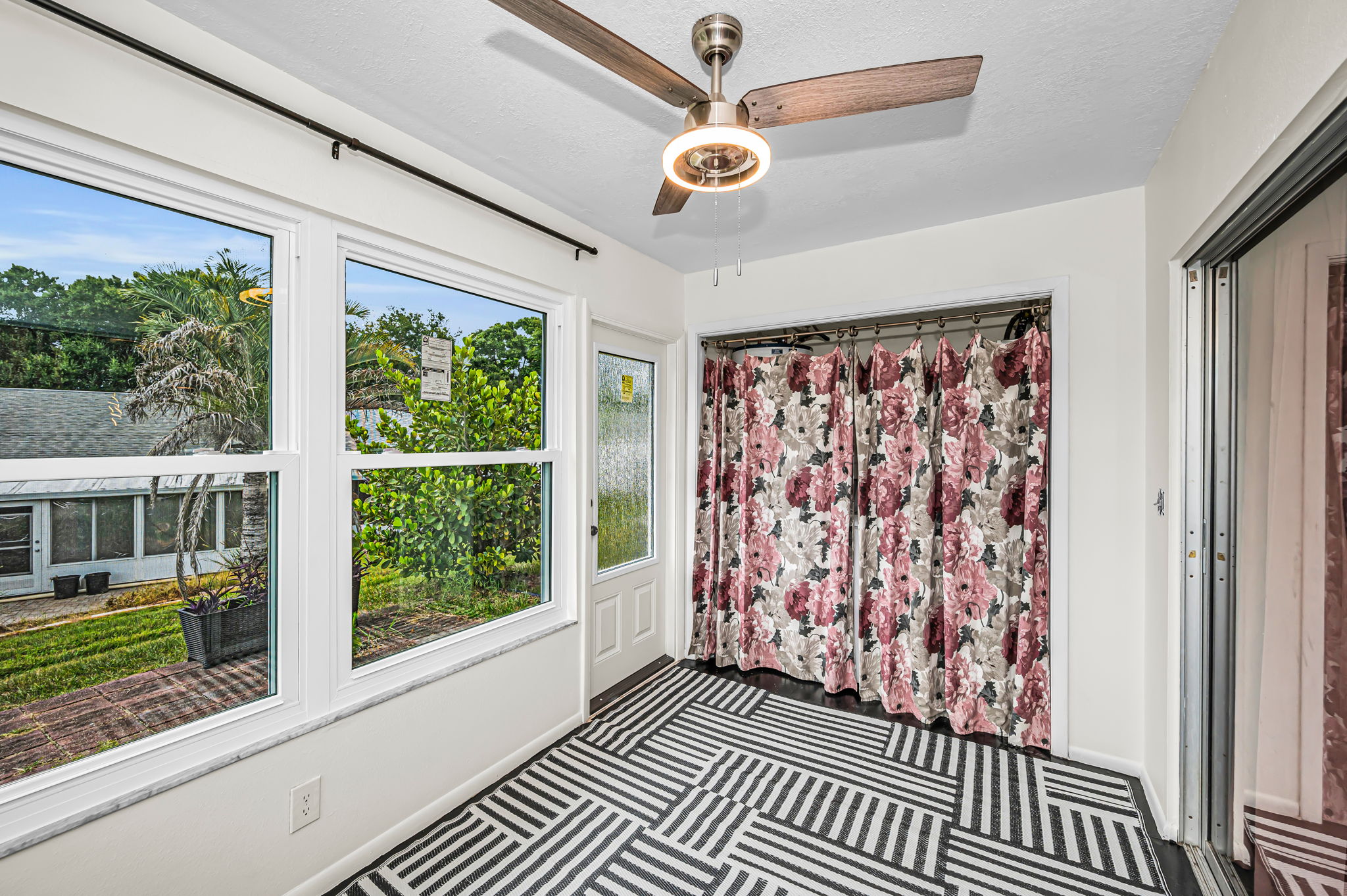 Sun Room2