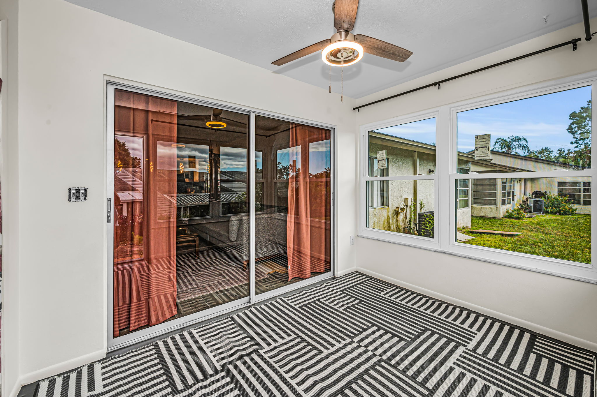 Sun Room4