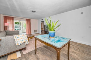 Dining Room3