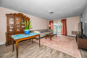 Dining Room4