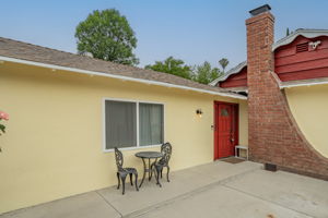  Photo 44
