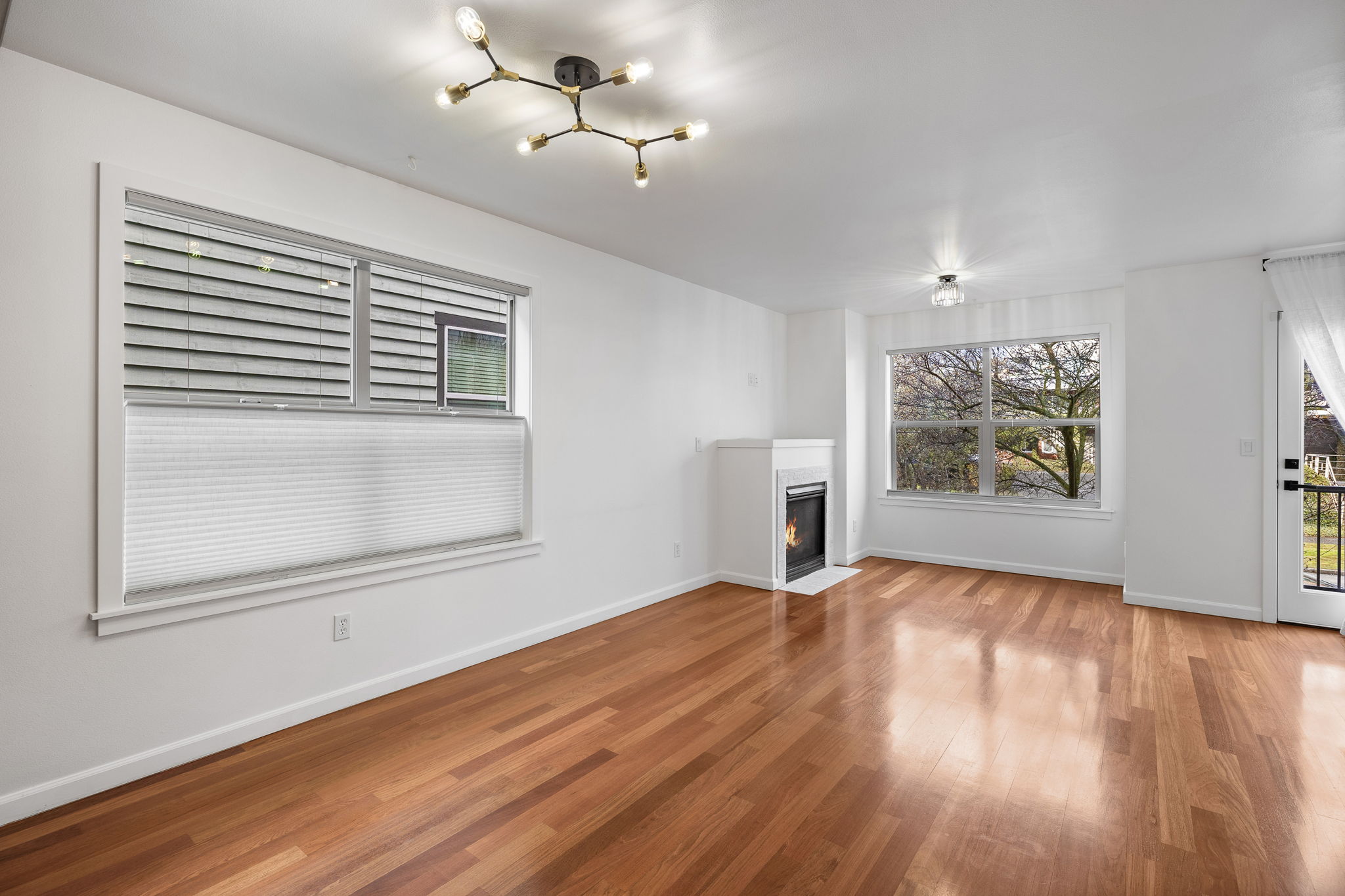 Large windows, gas fireplace & deck for BBQs