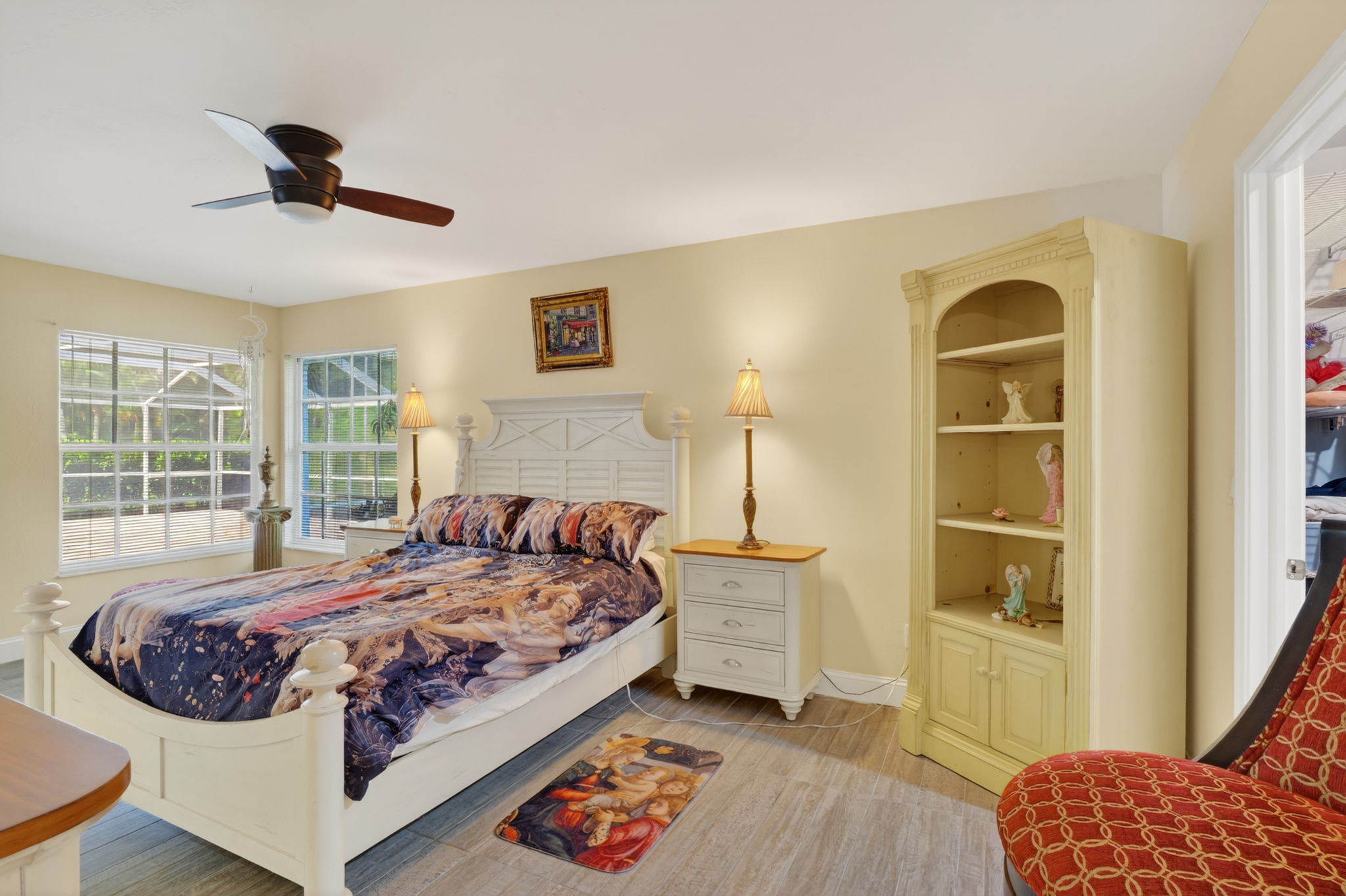  Photo 39