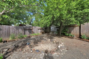 Photo 34