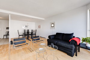 2267 Lake Shore Blvd W, Etobicoke, ON M8V 3X2, Canada Photo 6