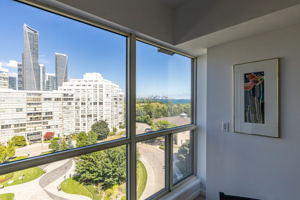 2267 Lake Shore Blvd W, Etobicoke, ON M8V 3X2, Canada Photo 22