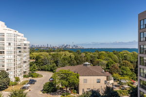 2267 Lake Shore Blvd W, Etobicoke, ON M8V 3X2, Canada Photo 27