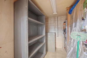 Virtual Declutter/Staging