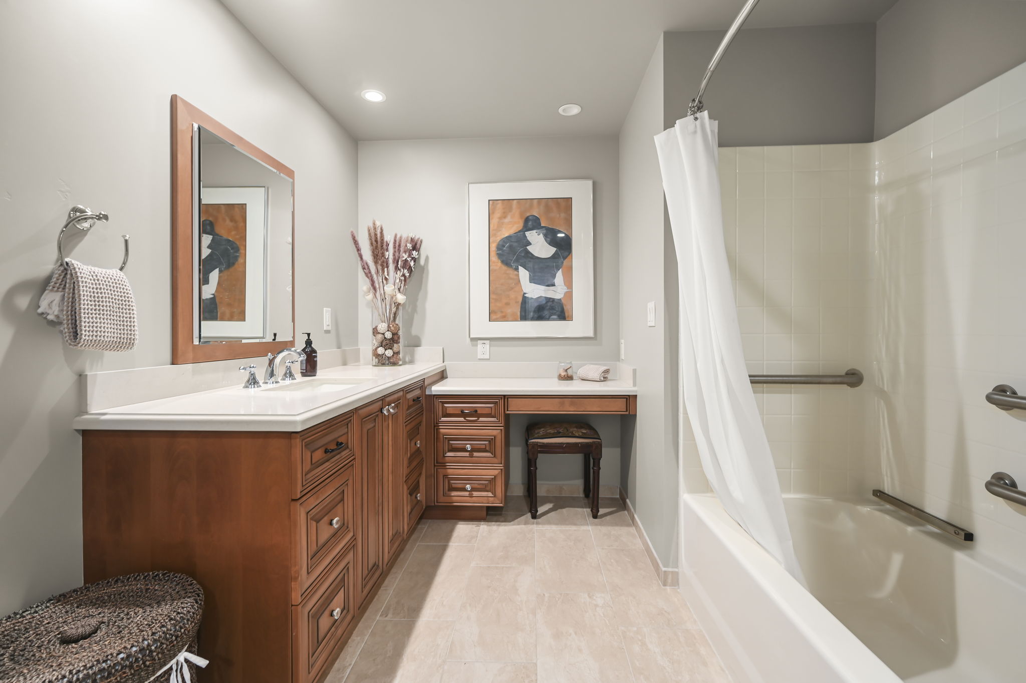 Granny flat bathroom