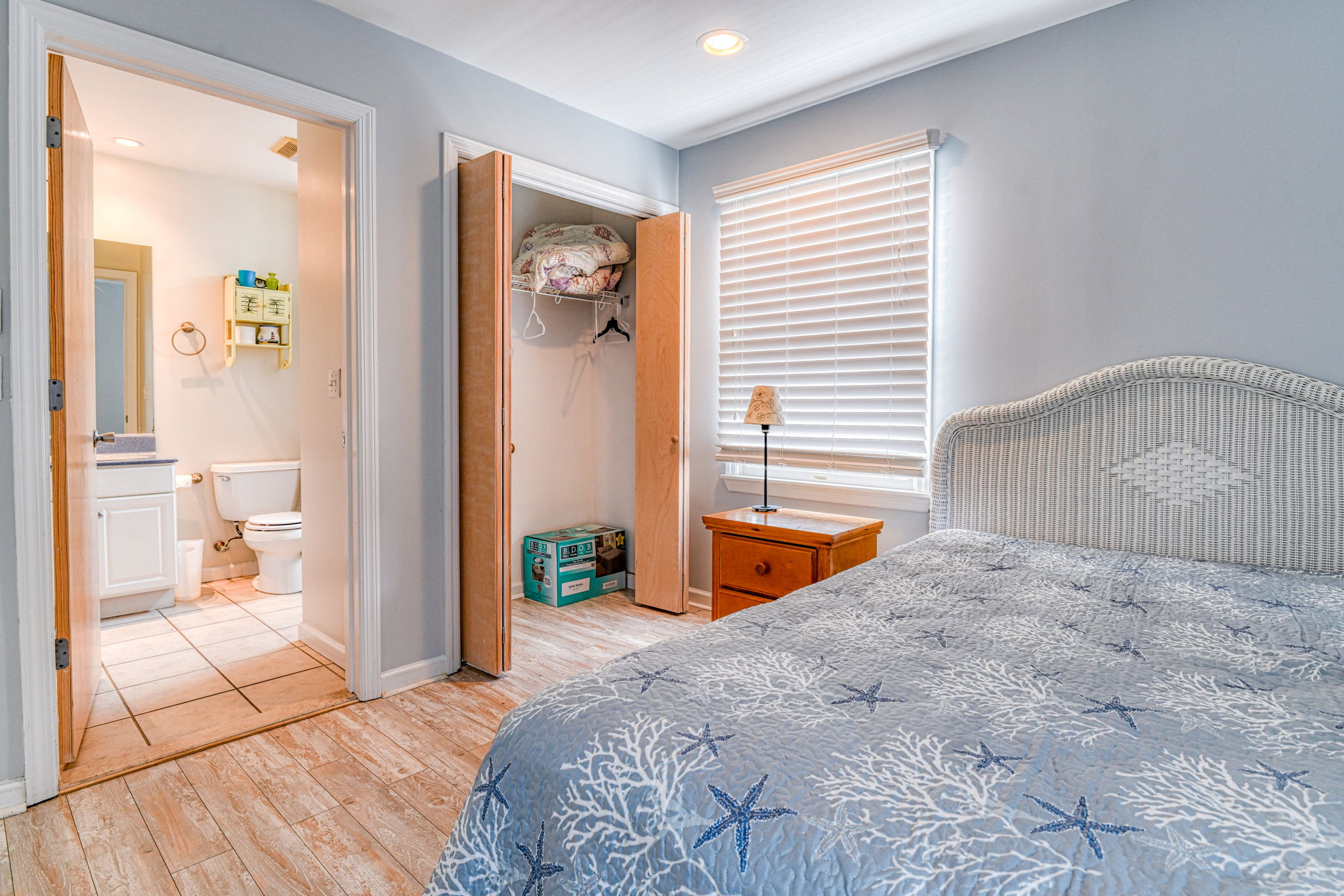  227 6th St, Surf City, NJ 08008, US Photo 14