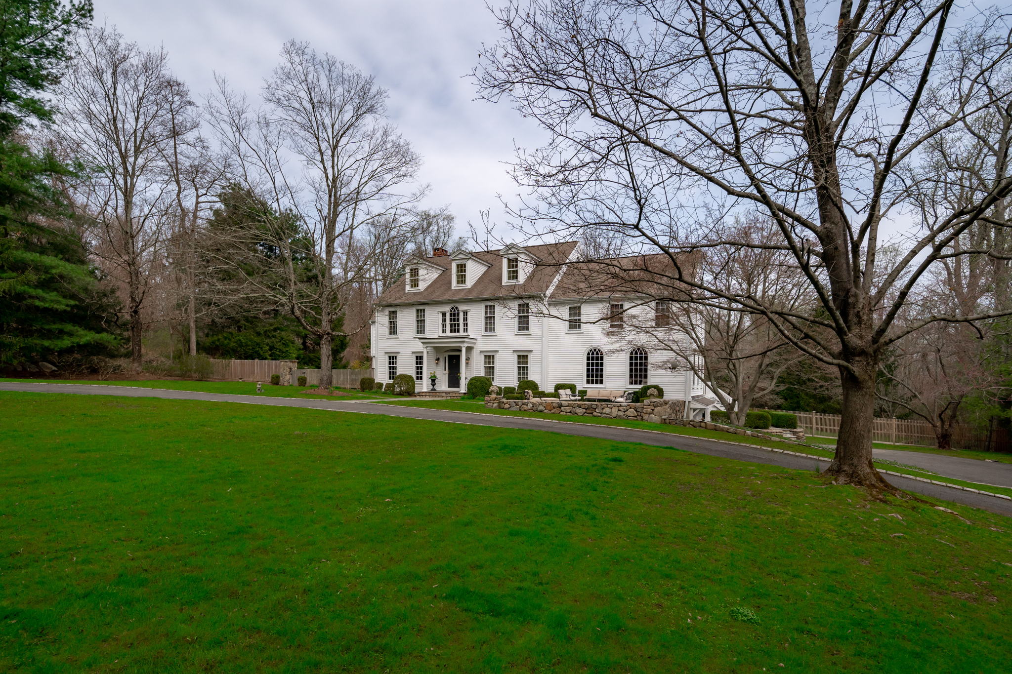227 Canoe Hill Rd, New Canaan, CT 06840, USA Photo 4