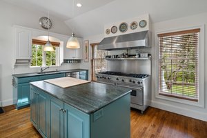 227 Canoe Hill Rd, New Canaan, CT 06840, USA Photo 81