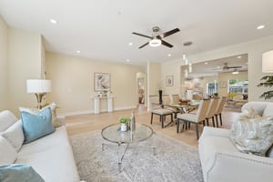 Holmes St-2304-026.jpg