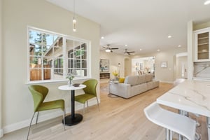 Holmes St-2304-031.jpg