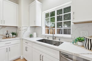 Holmes St-0605-020.jpg